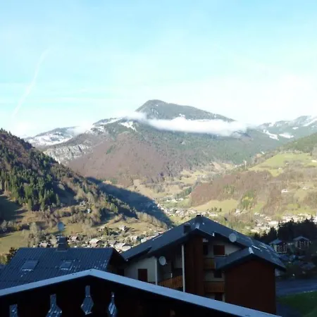 Cosy 6 Pers. Proche Pistes Avec Balcon, Casier A Skis Et Parking Couvert - Fr-1-573-32 * Saint-Jean-dʼAulps
